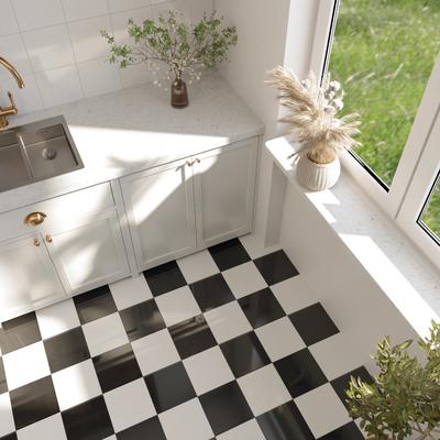 Riviera Solid Black 8x8 - Hover