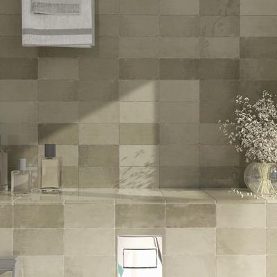 Bianca Verde 2.5x5 Bullnose - Hover