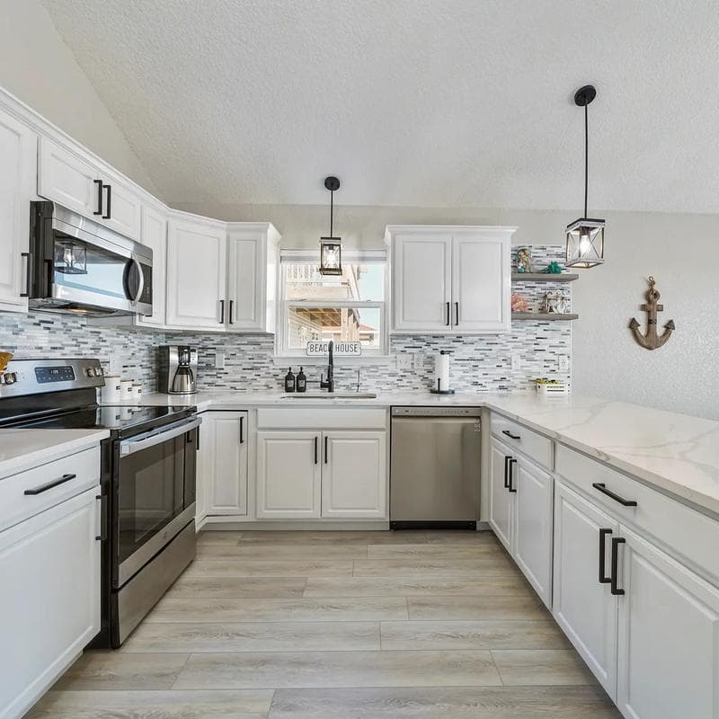 Windansea Low Tide Castaway Oak 20 mil 7x48 Field Luxury Vinyl Plank - Image 6