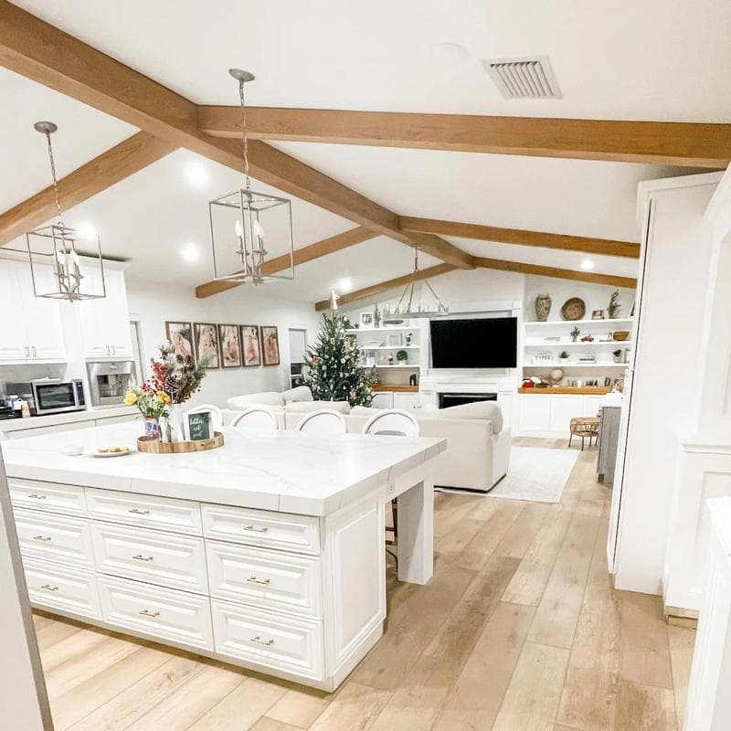 Legends Laguna Sand 20 mil 9x70 Field Luxury Vinyl Plank - Image 4