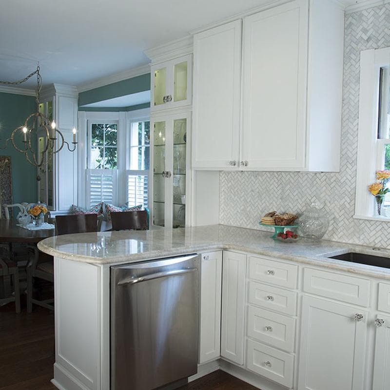 MSI Arabescato Carrara Herringbone Mosaic - Image 3